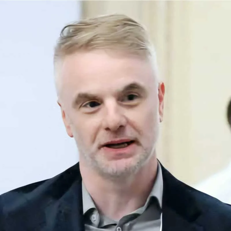 Dr Paata Ratiani